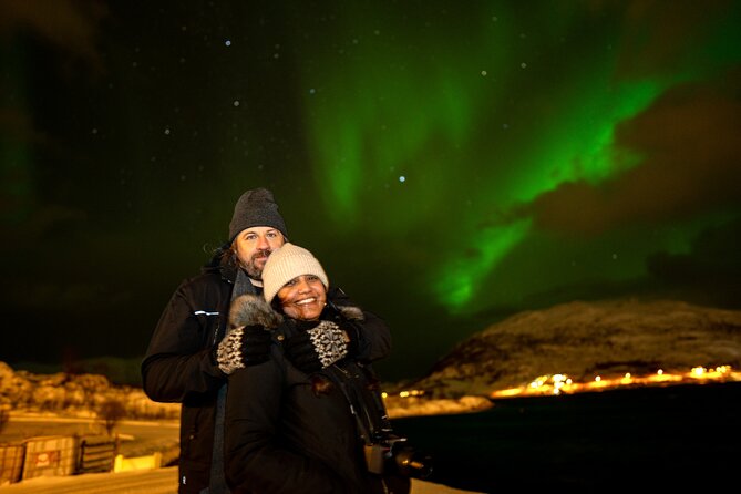 Northern Lights Tour with Local Guide and Photos - The minibus chase and why the route can change