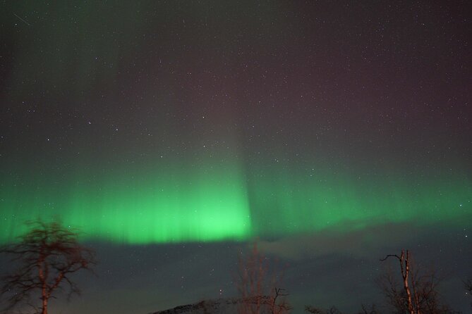 Northern Lights Tour with Local Guide and Photos - Photography help without carrying a full camera kit