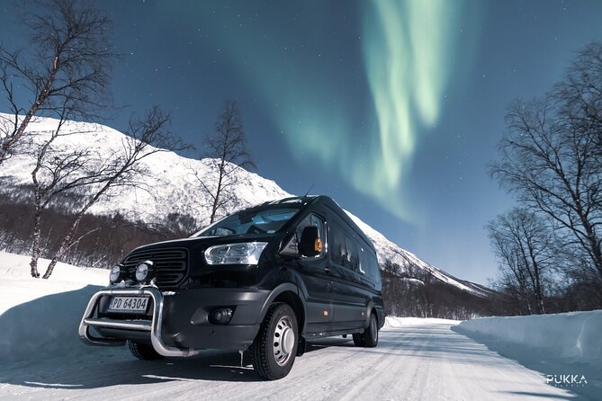 Northern Lights x Mini Bus Chase - Photography help without carrying a full kit