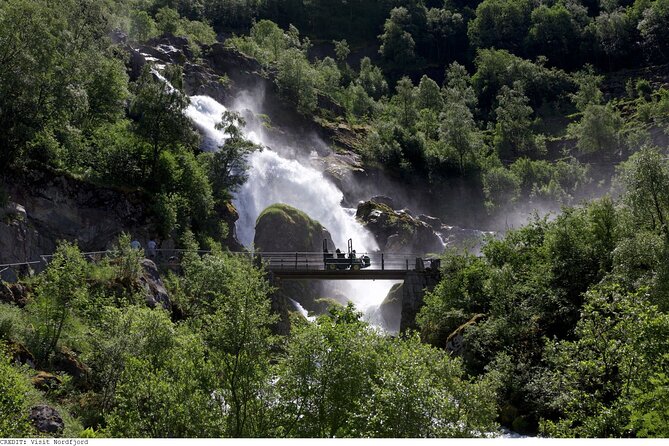 Olden 4 Hour Briksdal Glacier Tour in Briksdalsbreen - Is four hours enough?