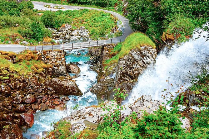 Olden Shore Excursion: the Amazing Briksdal Glacier - Troll cars and the physical side of the tour