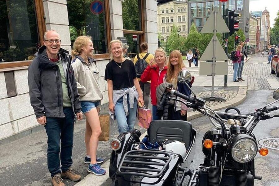 Oslo: 2-Hour Retro Motorcycle Sidecar City Tour - Holmenkollen and the best high view