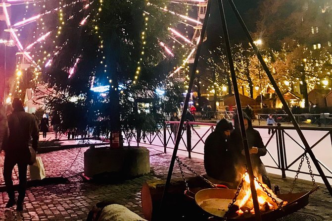 Oslo Christmas walk - Meeting at the National Theatre