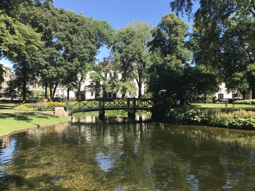 Oslo: City Walking Tour - Pace, clothing, and practical planning