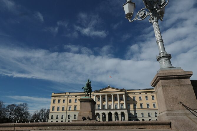 Oslo City Walks - In the Heart of Oslo - City Hall, University, and National Theatre