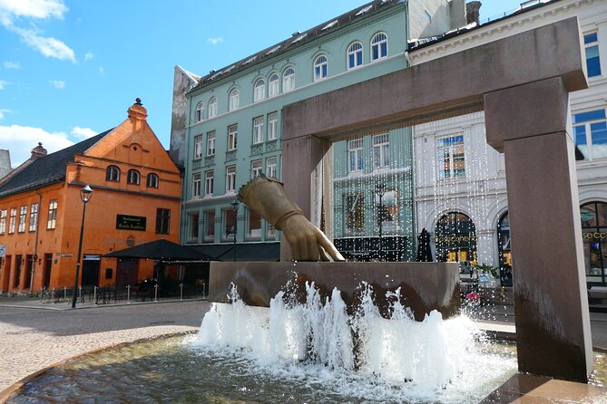 Oslo City Walks - In the Heart of Oslo - Walking, weather, and group size