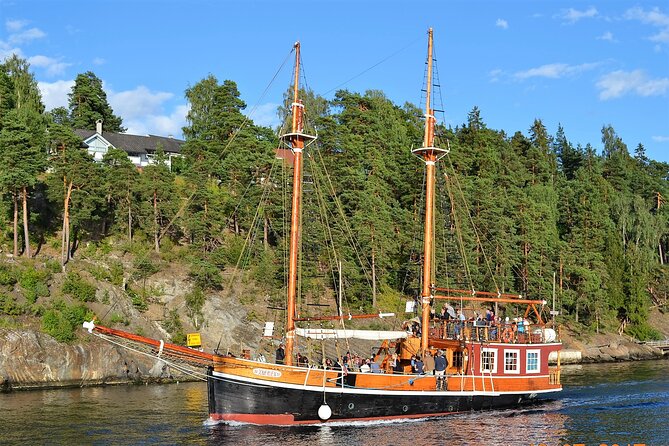 Oslo Fjord a Mini Cruise by Wooden Sailing Ship - Boarding at Rådhusbrygge 3