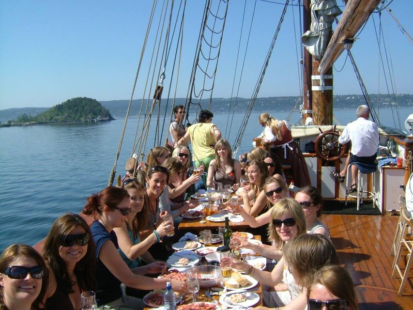 Oslo Fjord Evening Live Rock music cruise with Shrimp buffet - Setting sail from Oslo City Hall Pier 3