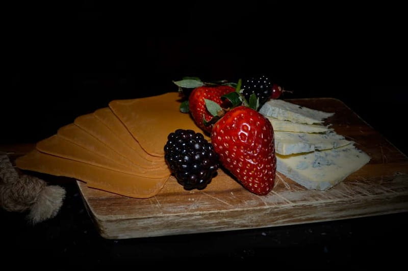 Oslo: Food Tasting and Walking Tour with a Local - Along the Akerselva River