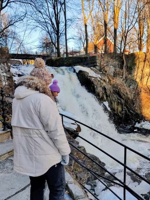 Oslo: Grünerløkka Food & Culture Walking Tour - The Vulkan stop: beer, local food and a sense of place