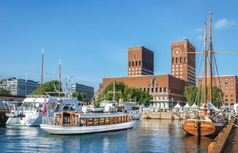 Oslo: Guided Walking Tour of Central Oslo - Finishing at the Norwegian Parliament