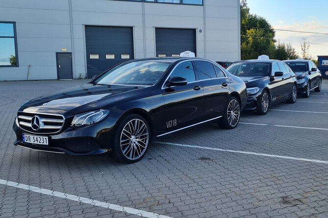 Oslo Private Airport/Hotel Transfer Service || English Speaking - Price and what the fixed fare buys you
