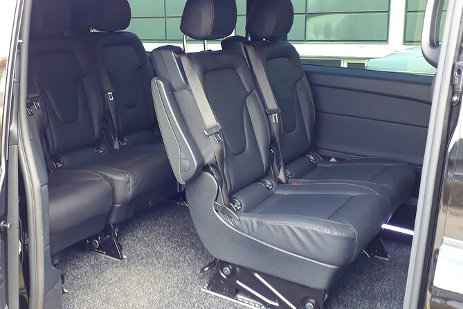 Oslo Private Transfer Between Gardermoen Airport and City - Vehicle comfort, cleanliness, and the luggage problem