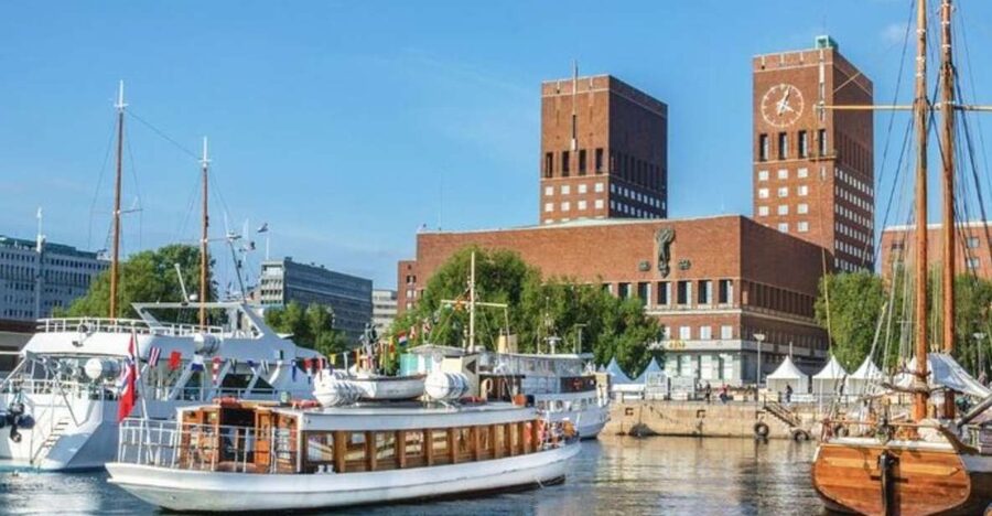 Oslo: Private Walking Tour with a Local Guide - The advantage of meeting a local guide