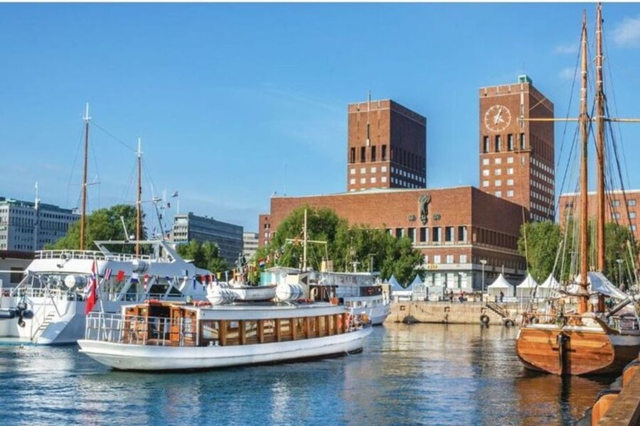 Oslo: Private Walking Tour with a Local Guide - Museums, tickets, and the real cost