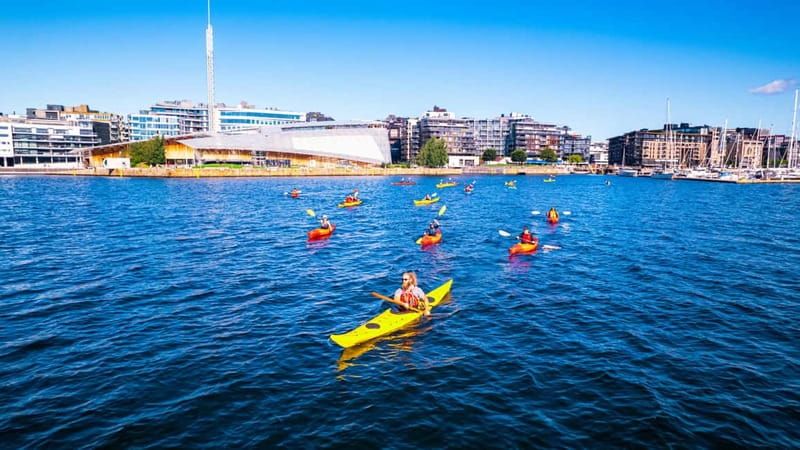 Oslo Sea Kayak Tour “Fjord City” - Leaving Tjuvholmen by kayak