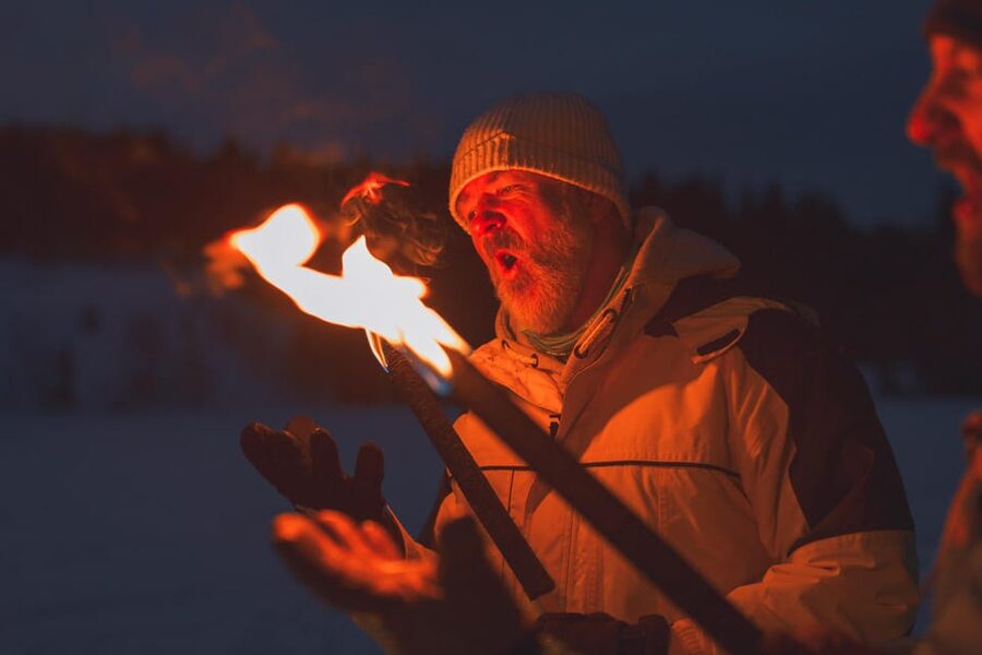Oslo: Snowy Forest Torchlight Walk with Campfire - Who will enjoy this most