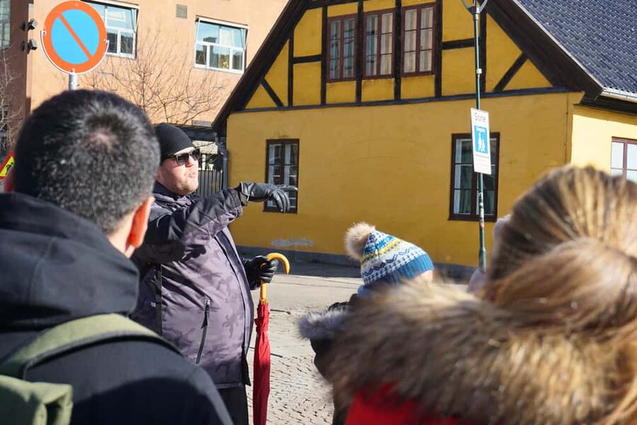 Oslo: Tour with a Michelin star chef - What to wear for Oslo’s winter streets