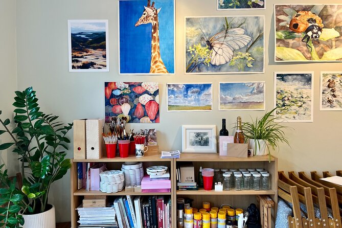 Paint Norwegian landscape with watercolor in Bergen - A creative break from Bergen sightseeing