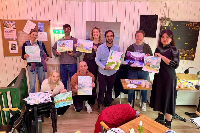 Paint Norwegian landscape with watercolor in Bergen - Who will get the most from this experience