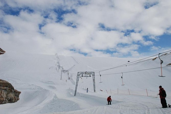 PRIVATE GUIDED TOUR: Folgefonna Glacier & Bondhus Valley from Bergen, 10 hours - Along Hardangerfjord and across the water