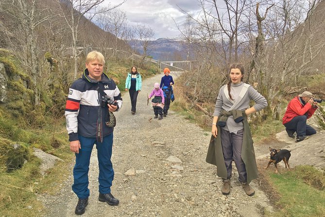 PRIVATE GUIDED TOUR: Folgefonna Glacier & Bondhus Valley from Bergen, 10 hours - Reaching Folgefonna at 1,200 meters