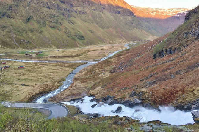 PRIVATE GUIDED TOUR: King of the Fjords – round trip to the Sognefjord, 11 hours - Returning along Osterfjord to Bergen