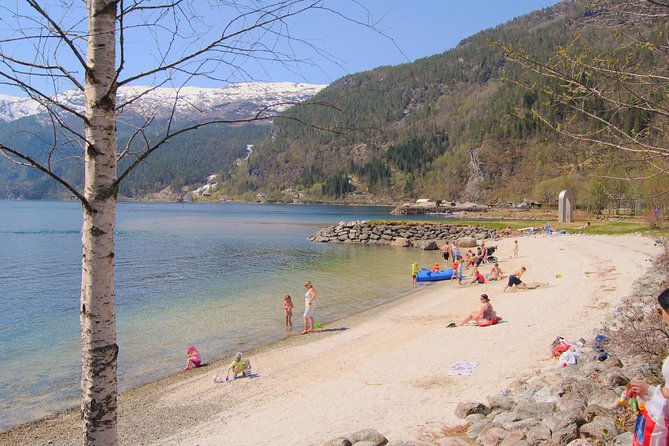 PRIVATE GUIDED TOUR: Secrets of the Fjords - the Osterfjord and Mo, 6-7 hours - Hesjedalsfossen is an offbeat waterfall stop