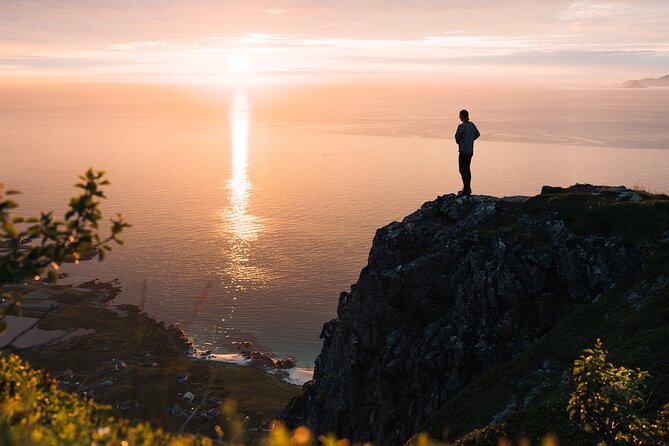 Private Midnight Tour To Gimsøya - Sauna or horseback riding for a different kind of evening