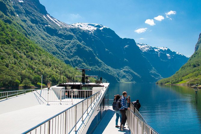 Private tour, Bergen to Oslo - Nærøyfjord Cruise & Flåm Railway - Gudvangen and the electric Future of the Fjords