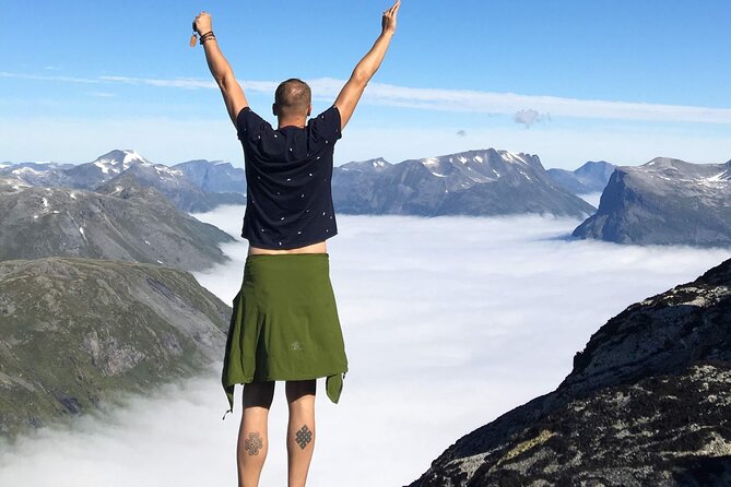 Private tour Geiranger and Glaciers 1 to 15 people - Briksdal Glacier by troll car