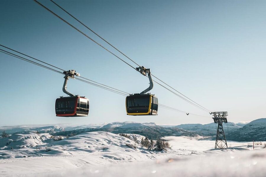 Private Tour-Hardangerfjord, Voss Gondol &4 Great Waterfalls - From Bergen through Norheimsund and Øystese