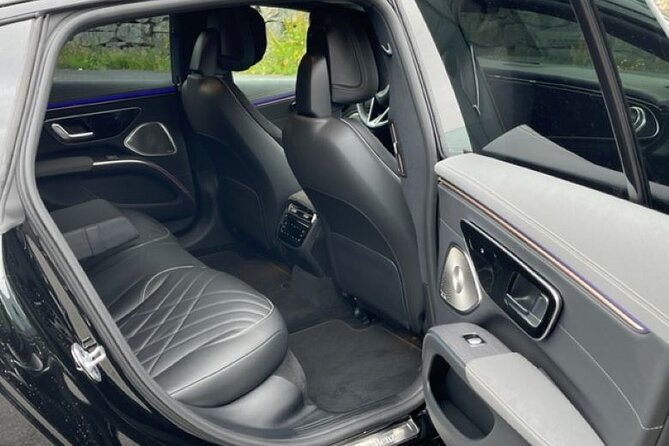 Private transfer From Bergen Airport - Hotels/Port 1-14 pax. - Going from a Bergen hotel or cruise port to the airport