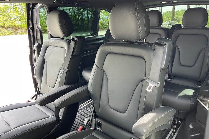 Private transfer From Bergen Airport - Hotels/Port 1-14 pax. - The 30-minute ride into Bergen