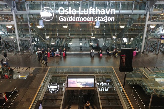 Private Transfer from Oslo Airport to Oslo City Centre - Who should book this service