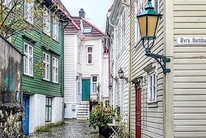 Private Walking Tour of Bergen - Starting at Festplassen, Bergen’s useful front porch