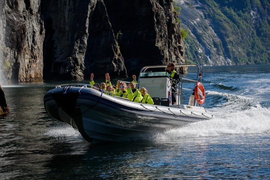 RIB Geiranger - Fjordsafari - Key points to know before you go