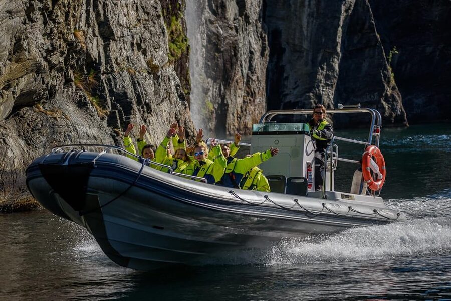 RIB Geiranger - Fjordsafari - Starting at Geiranger Brygge