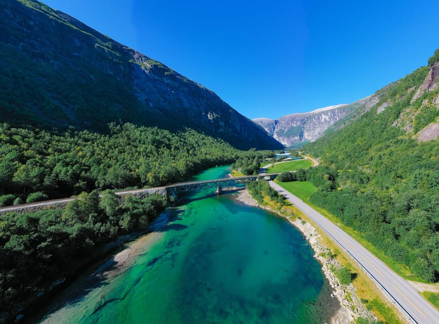 Romsdalen: Rauma Railway Golden Train with Guide - Trollveggen and the Verma Waterfall