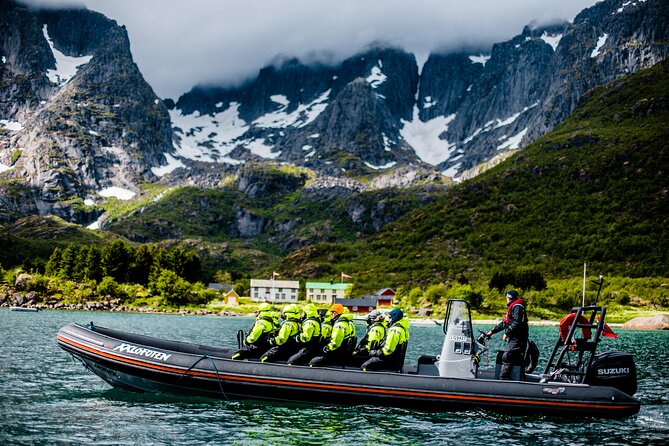 Sea Eagle Safari from Svolvær to Trollfjorden - Thermal suits help, but dress for rain