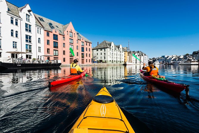 Sea Kayaking In Ålesund - Brosundet and Ålesund’s Art Nouveau waterfront