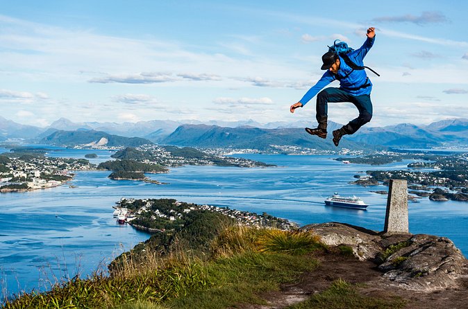 Seakayak And Hike in Ålesund - Weather, fitness, and comfort