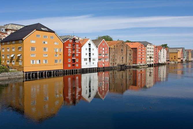 See the city power-walk - Why this brisk Trondheim tour works