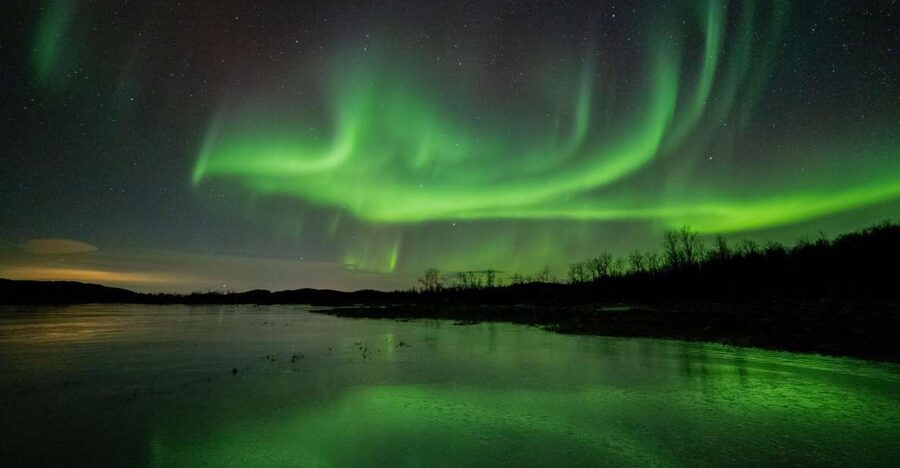 Senja Island: Winter Light Package Deal, 1 Day and 1 Night - Why a single winter night on Senja works