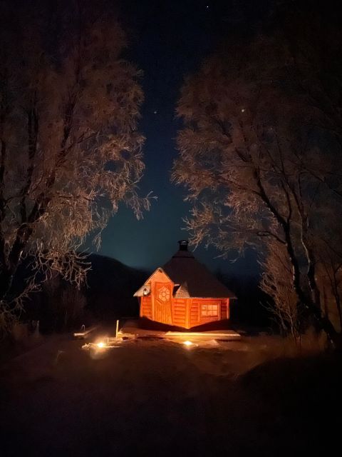 Senja Island: Winter Light Package Deal, 1 Day and 1 Night - From Tromsø’s Prostneset Terminal to Senja