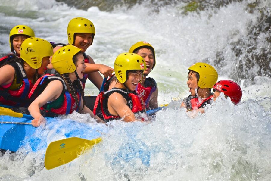 Setesdal, Evje: Family Rafting on the beautiful Otra river - The guide makes the difference