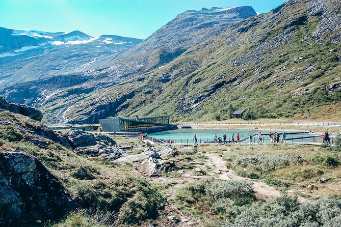 Sightseeing Tour in Trollstigen - Land of Trolls - What happens when Trollstigen closes