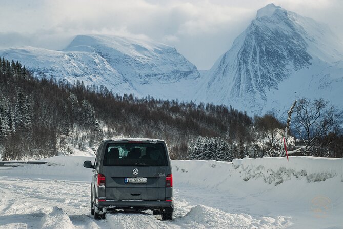 Small Group Arctic Fjords Road trip with Scenic Picnic - Arctic beaches, fjords, and frozen lakes