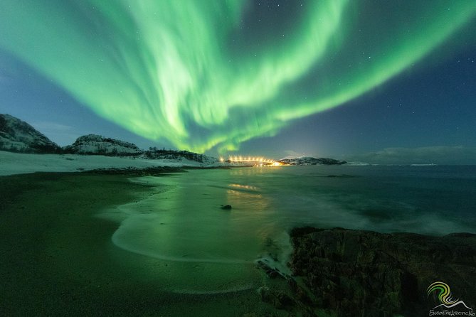 Small-Group Northern Lights Tour from Tromso with Photos - Photography under the Aurora