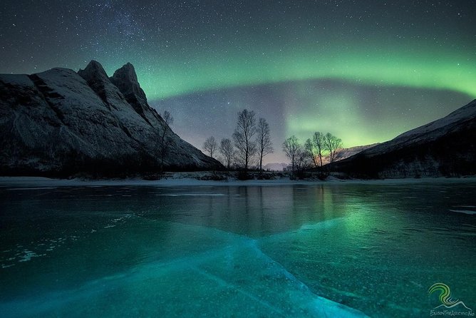 Small-Group Northern Lights Tour from Tromso with Photos - Booking advice and cancellation terms